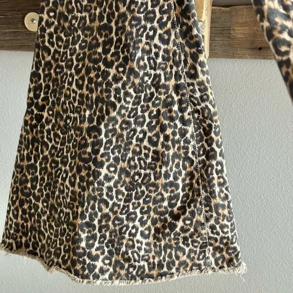 Free People Super Flare cheeta Jeans - Picture 4 of 7